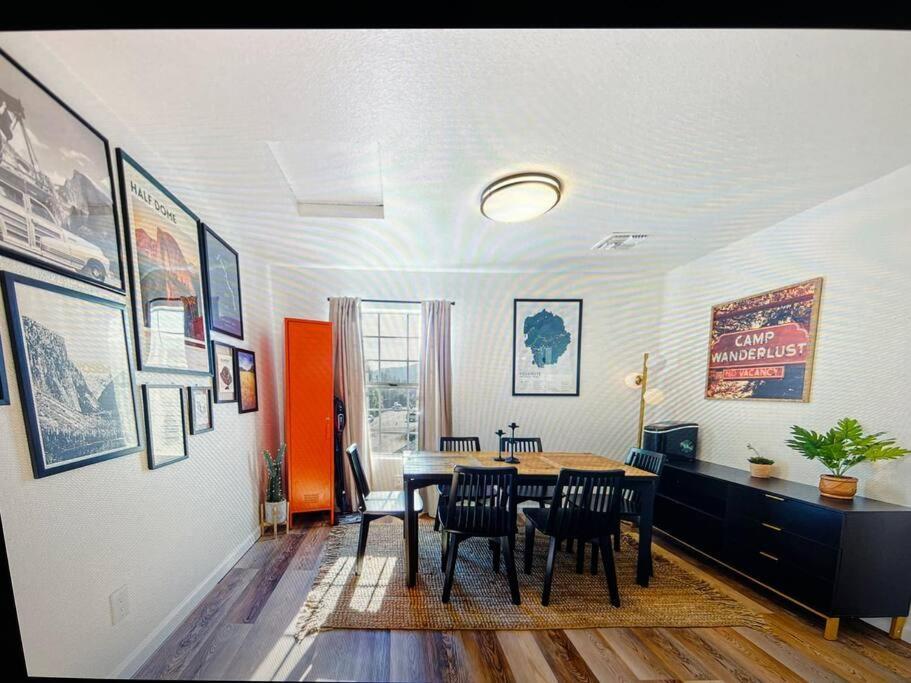 New Modern Boho Apt- Close To Yosemiteオークハースト エクステリア 写真